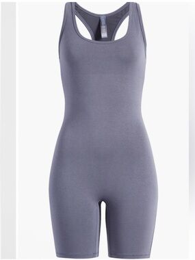 Skims outdoor mid thigh bodysuit 4X